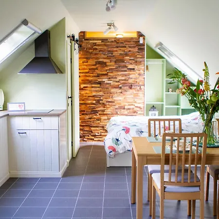 Hoeve Hulsbeek: Genieten De En De Rust Apartment Geetbets